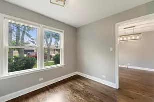 666 Barberry Rd, Highland Park, IL 60035 - Photo 10