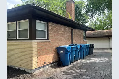 16927 Langley Avenue, South Holland, IL 60473 - Photo 2