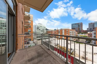 950 W Monroe Street #616, Chicago, IL 60607 - Photo 18