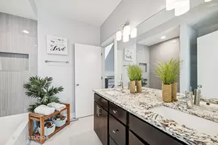 2503 N Maplewood Ave, Chicago, IL 60647 - Photo 16