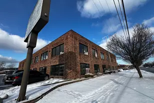 9944 S Roberts Rd, Palos Hills, IL 60465 - Photo 1