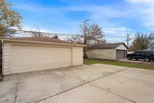 15439 University Ave, Dolton, IL 60419 - Photo 16