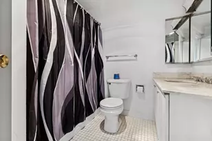 5415 N Sheridan Rd, Chicago, IL 60640 - Photo 4