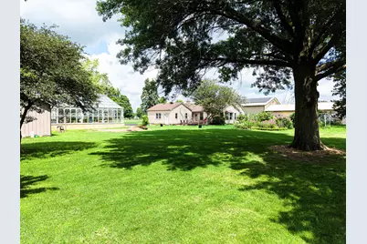 1126 E State Street, Sycamore, IL 60178 - Photo 14