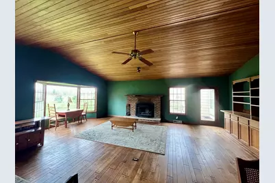 1126 E State Street, Sycamore, IL 60178 - Photo 56