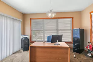 431 Patricia Ln, Hampshire, IL 60140 - Photo 14