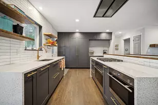 505 Pine Ct, Lake Bluff, IL 60044 - Photo 10