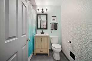 505 Pine Ct, Lake Bluff, IL 60044 - Photo 18