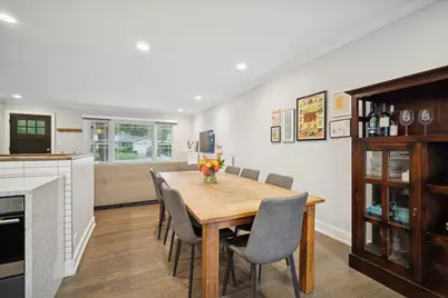 505 Pine Court, Lake Bluff, IL 60044 - Photo 8