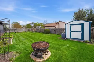 2S631 Angeline Ct, Warrenville, IL 60555 - Photo 32