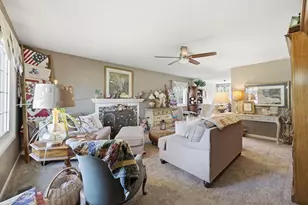 2S631 Angeline Ct, Warrenville, IL 60555 - Photo 6