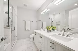 560 W Fulton St, Chicago, IL 60661 - Photo 18