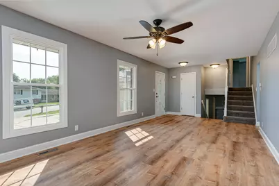 102 Hickory Lane, Morris, IL 60450 - Photo 4