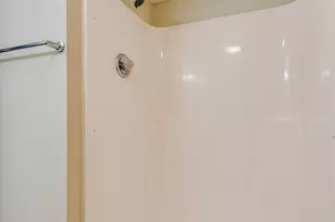 102 Hickory Ln, Morris, IL 60450 - Photo 18