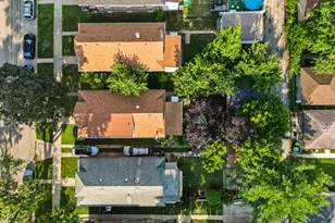 6948 30th St, Berwyn, IL 60402 - Photo 32