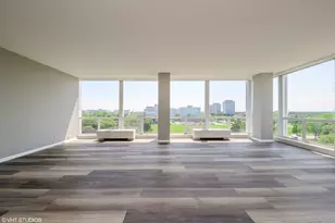 601 E 32nd St, Chicago, IL 60616 - Photo 4