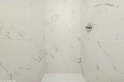 601 E 32nd Street #801, Chicago, IL 60616 - Photo 14