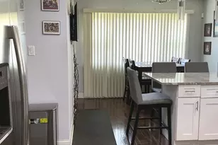 15739 Ingleside Ave, Dolton, IL 60419 - Photo 10