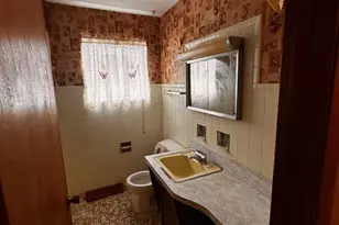 14417 Dorchester Ave, Dolton, IL 60419 - Photo 8