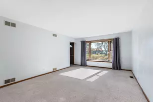 [Address not provided], Berkeley, IL 60163 - Photo 4