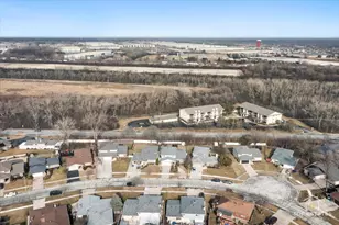 5844 W 124th St, Alsip, IL 60803 - Photo 2