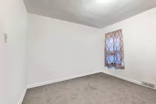 14839 Lawndale Ave, Midlothian, IL 60445 - Photo 10