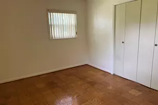 1060 Warwick Ln, Elk Grove Village, IL 60007 - Photo 10