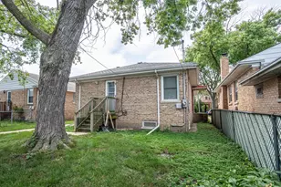 2843 Hawthorne St, Franklin Park, IL 60131 - Photo 4