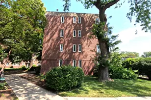 7200 Oak Ave, River Forest, IL 60305 - Photo 2