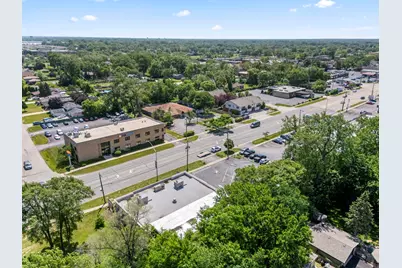 10140 S Roberts Road, Palos Hills, IL 60465 - Photo 30