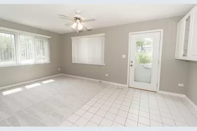 1107 W White Oak Street, Arlington Heights, IL 60005 - Photo 24