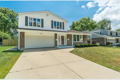 1107 W White Oak Street, Arlington Heights, IL 60005 - Photo 2