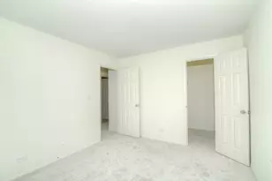 600 Eastveiw Ct, Schaumburg, IL 60193 - Photo 24