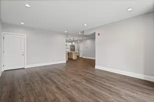 1036 Lake St, Oak Park, IL 60301 - Photo 8