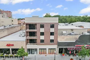 1036 Lake St, Oak Park, IL 60301 - Photo 1