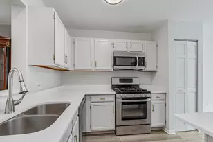 1848 Princeton Ct, Gurnee, IL 60031 - Photo 4