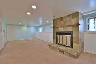 245 S Addison St, Bensenville, IL 60106 - Photo 22