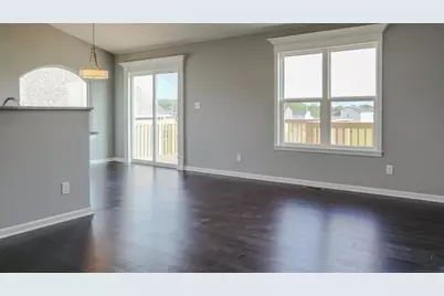 8241 Dylan Drive, Merrillville, IN 46410 - Photo 4