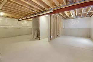 8241 Dylan Dr, Merrillville, IN 46410 - Photo 26