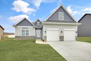 8309 Dylan Dr, Merrillville, IN 46410 - Photo 2