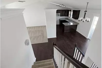 3008 W 82nd Place, Merrillville, IN 46410 - Photo 8