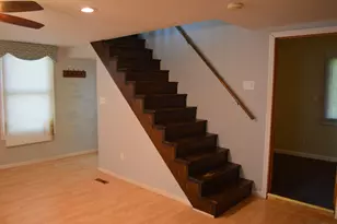 309 S Main St, Walnut, IL 61376 - Photo 12