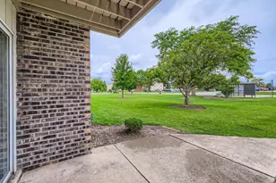 870 Winesap Ct, Prospect Heights, IL 60070 - Photo 10