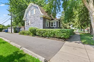 13346 Irving Ave, Blue Island, IL 60406 - Photo 2