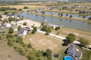 30900 Slalom Ln, Wilmington, IL 60481 - Photo 1