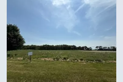 2209 Ann Lane, Woodstock, IL 60098 - Photo 2