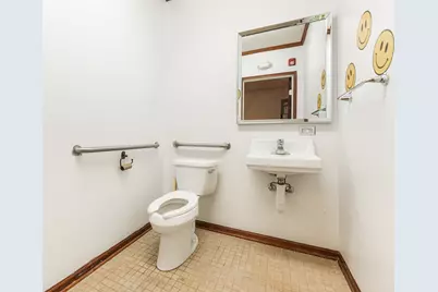 227 S Main Street, Bartlett, IL 60103 - Photo 12