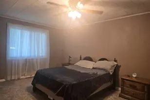 1541 Elm St, Hamilton, IL 62341 - Photo 18