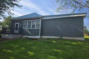 1541 Elm St, Hamilton, IL 62341 - Photo 26