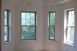 2315 E 70th Pl, Chicago, IL 60649 - Photo 6